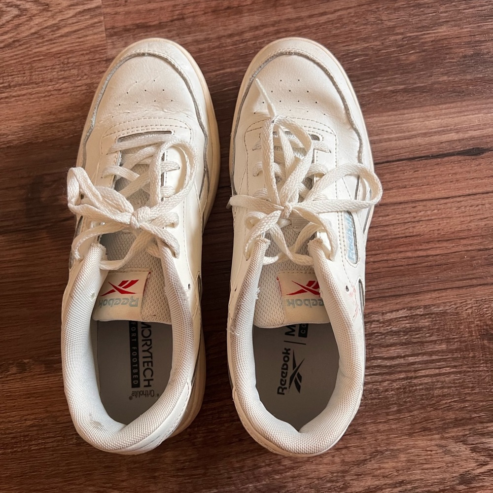 White Reeboks - Picture 3 of 3